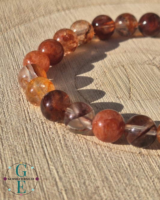 Bracelet Quartz Hématoïde Rouge – Vitalité, Équilibre & Protection