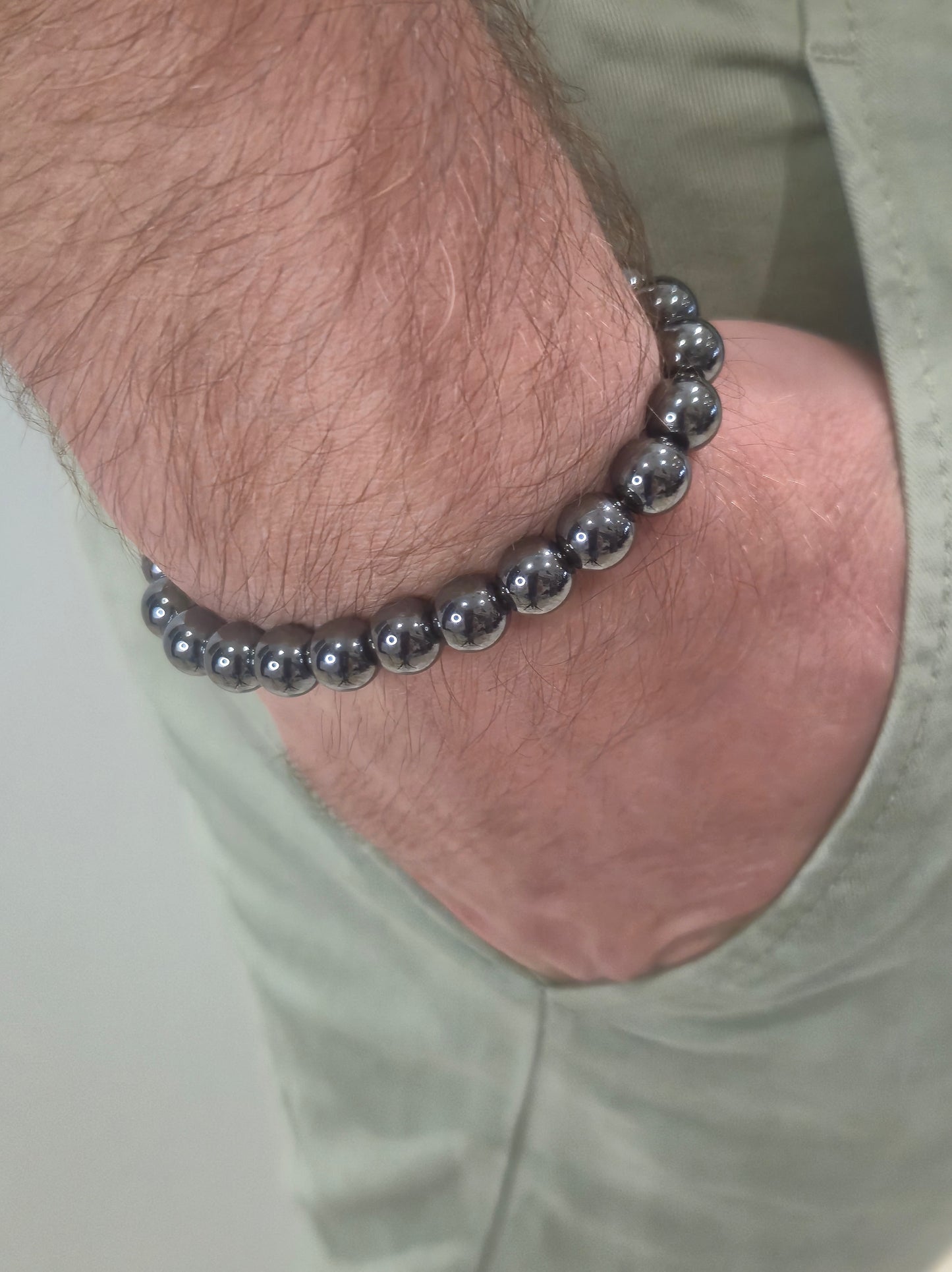 Bracelet Hématite 06mm ou 08mm – Ancrage, Force & Énergie Positive