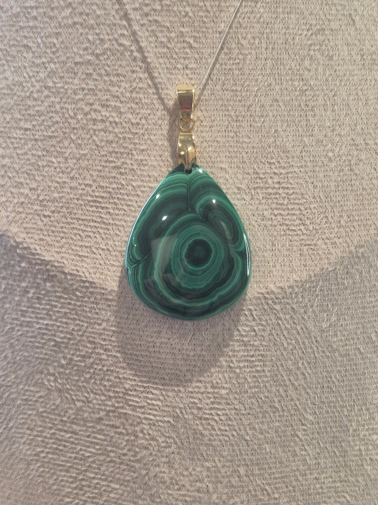 Pendentif Cabochon en Malachite Goutte (30 X 25mm)