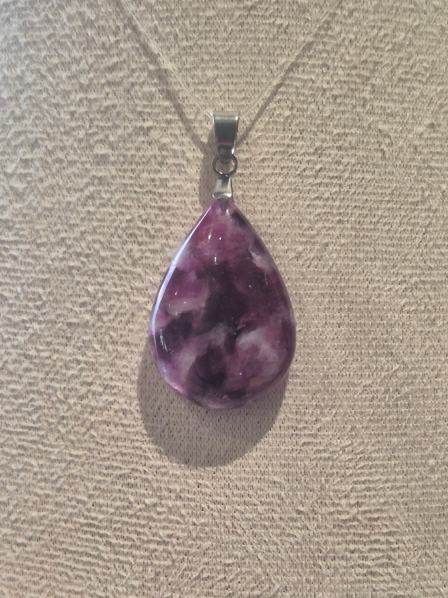 Pendentif Cabochon en Lépidolite Goutte (29 X 20mm)