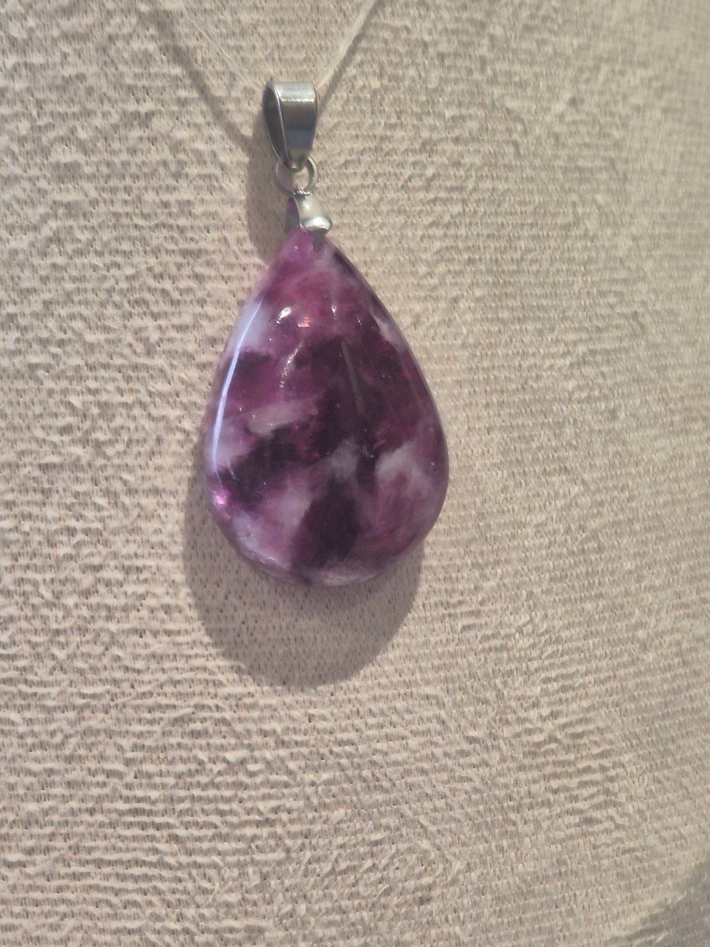 Pendentif Cabochon en Lépidolite Goutte (29 X 20mm)