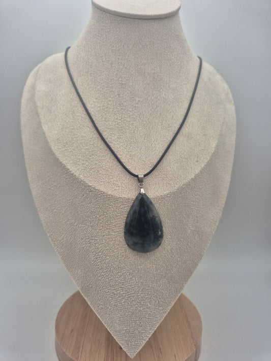 Pendentif Cabochon en Agate Mousse Goutte