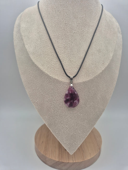 Pendentif Cabochon en Lépidolite Goutte (29 X 20mm)