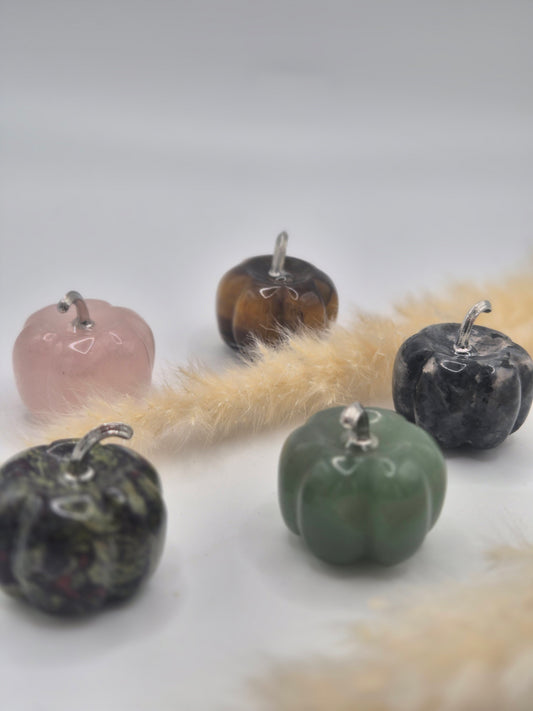 Petite Pierre Décorative en Forme de Citrouille